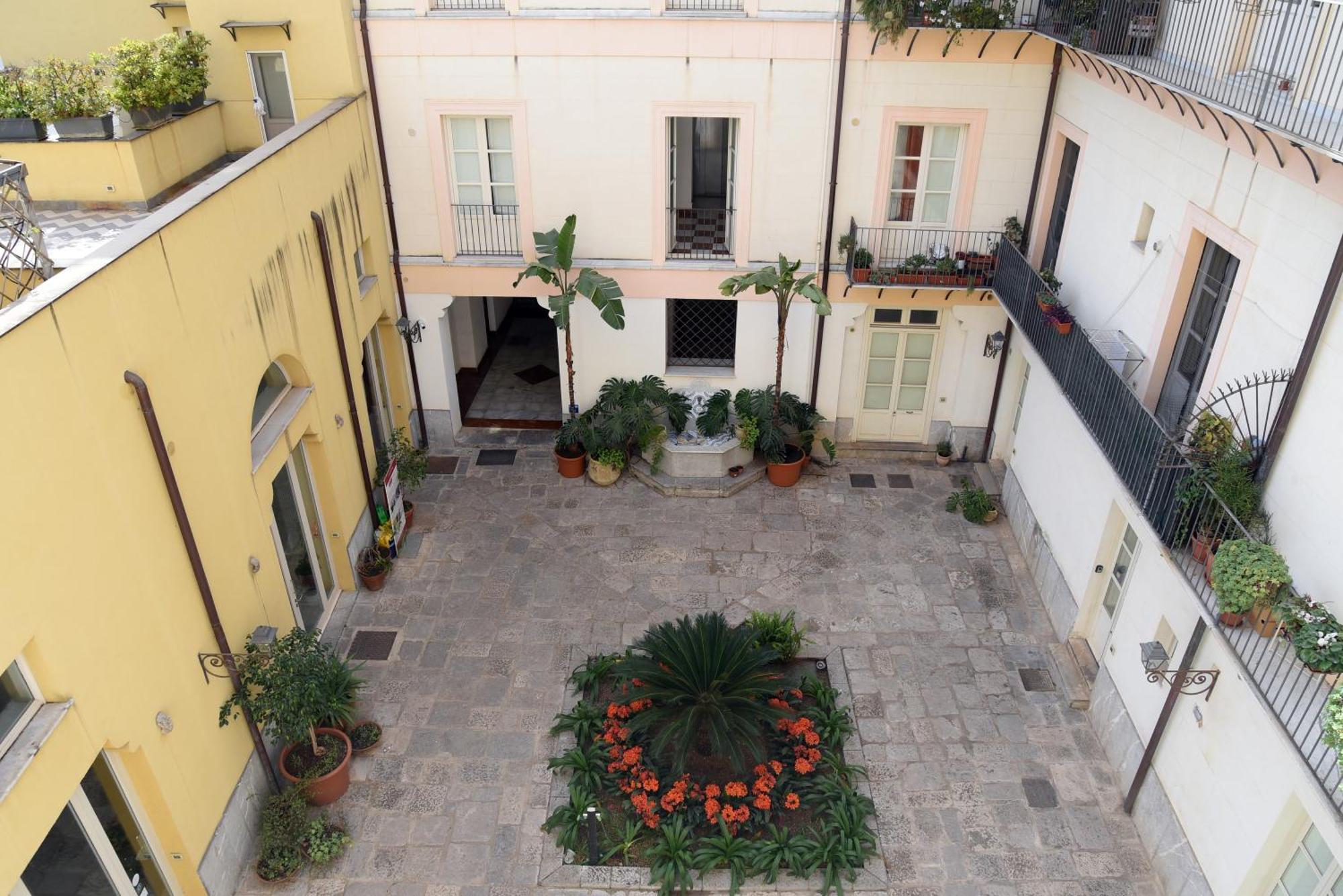 Piano Alloro Palermo Exterior foto